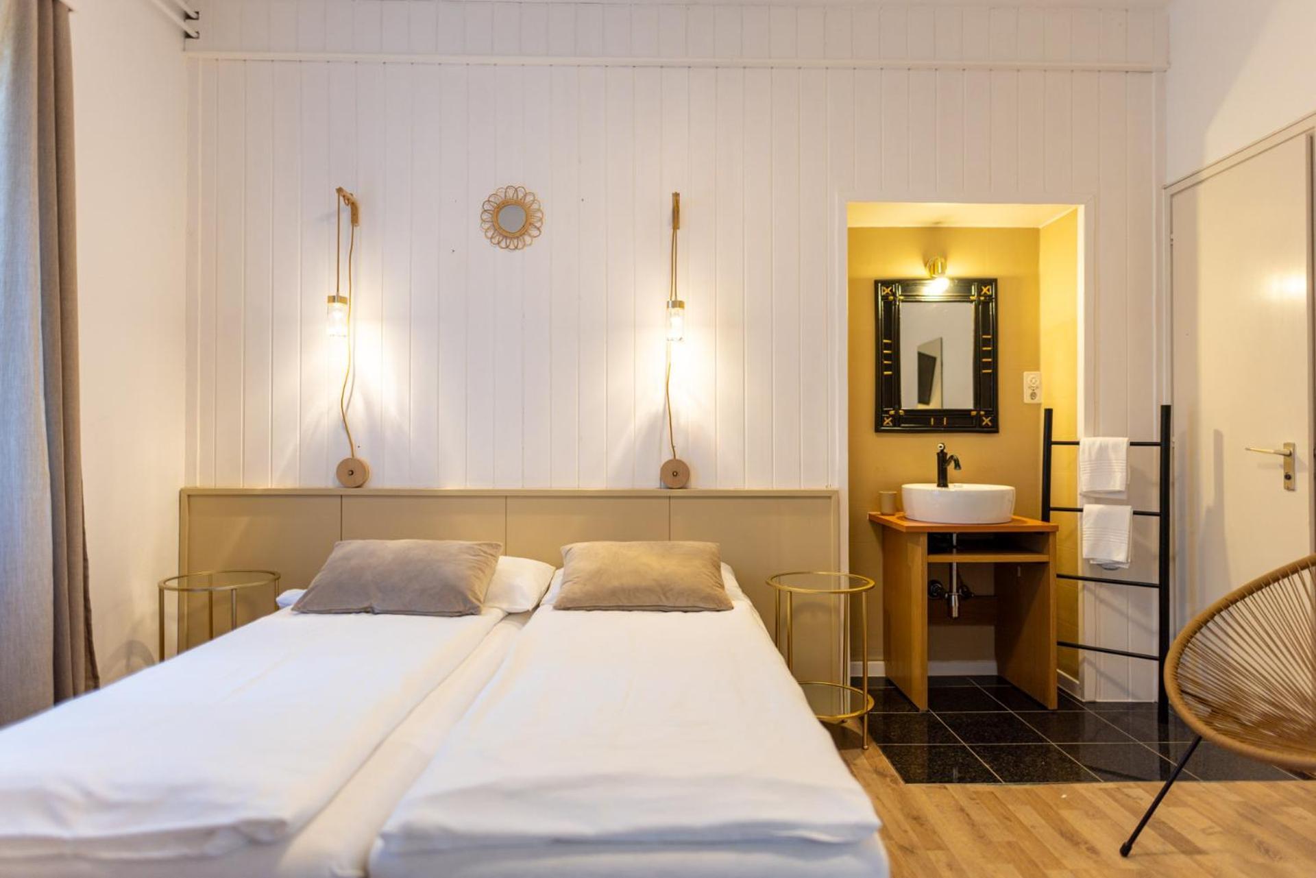 Easy By La Perla Hotel 3*